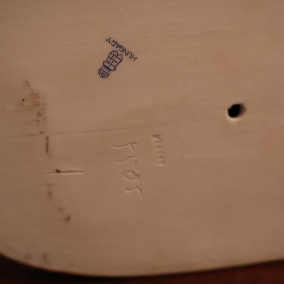 Herend Red Dynasty Siang Rouge Godollo Scalloped Shell Dish - Gorgeous - Picture 7 of 7